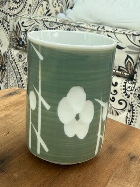 Handmade Japanese Green Ceramic Floral Tea cup